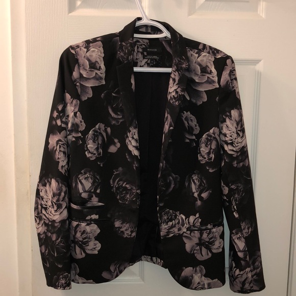 RW&Co Jackets & Blazers - RW&Co 6 Office Blazer